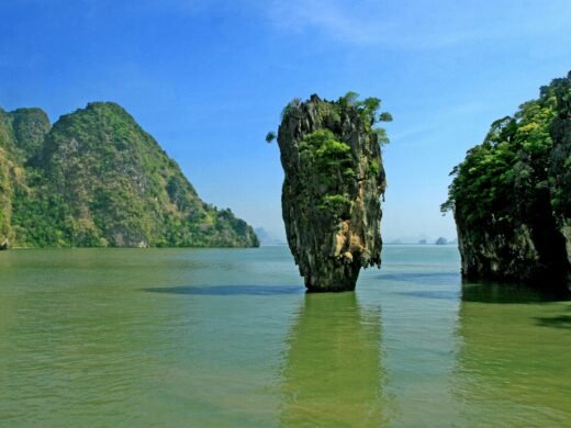 James Bond Island